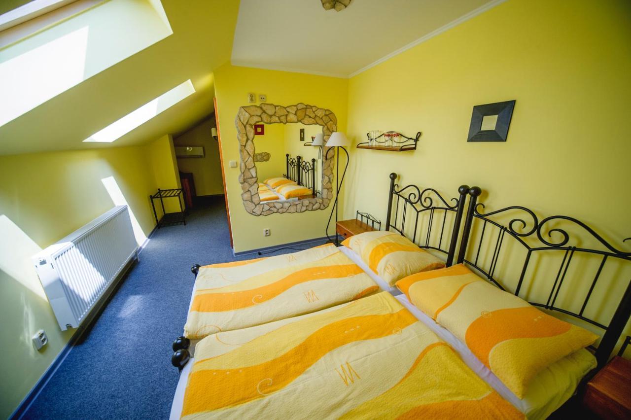 Penzion El Camino Štúrovo Kültér fotó