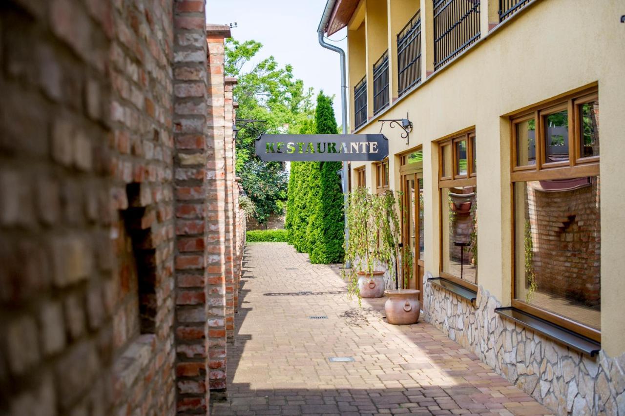 Penzion El Camino Štúrovo Kültér fotó