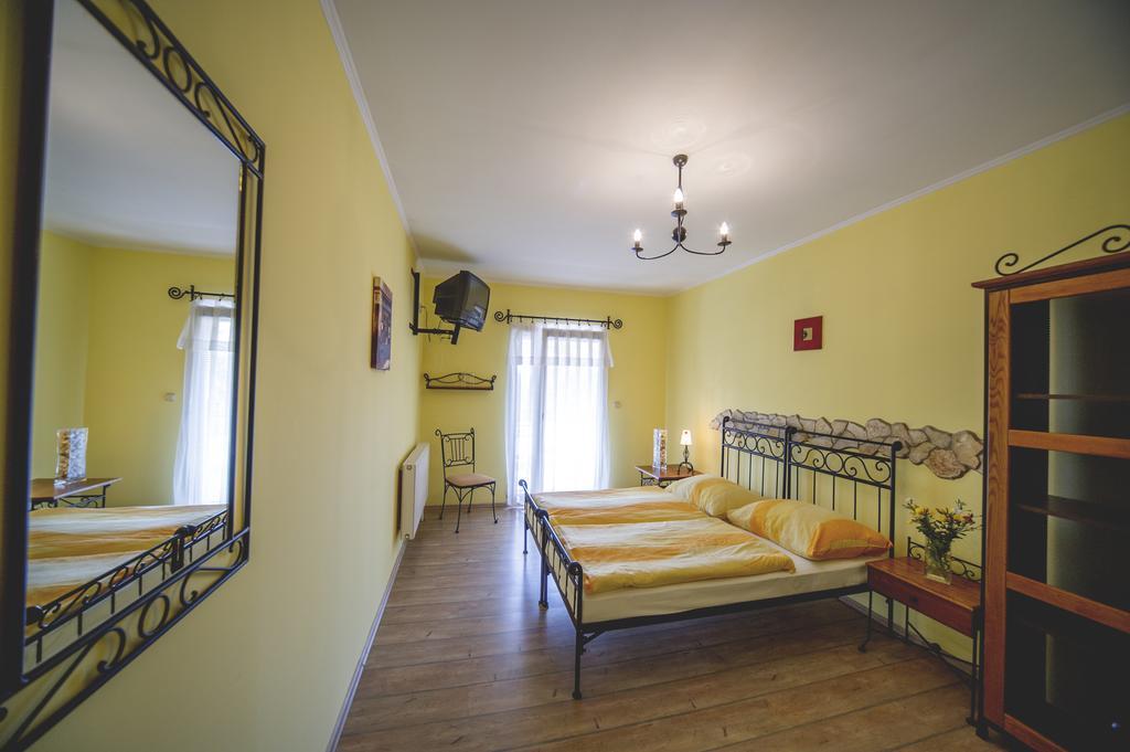 Penzion El Camino Štúrovo Kültér fotó