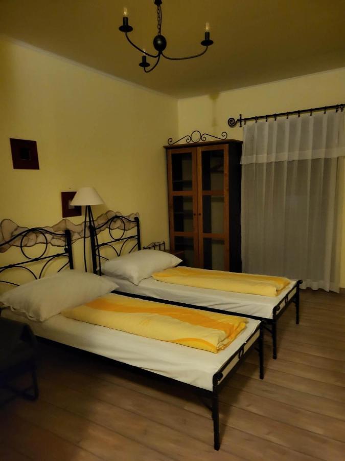 Penzion El Camino Štúrovo Kültér fotó